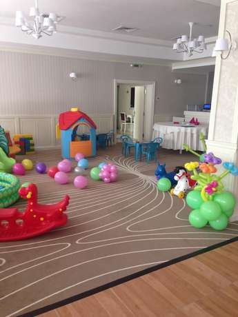Imagen de los interiores del Hotel Ramada By Wyndham Slatina Parc. Foto 17