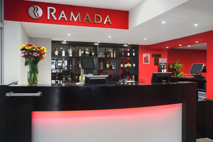 Imagen de los interiores del Hotel Ramada By Wyndham South Mimms M25. Foto 17