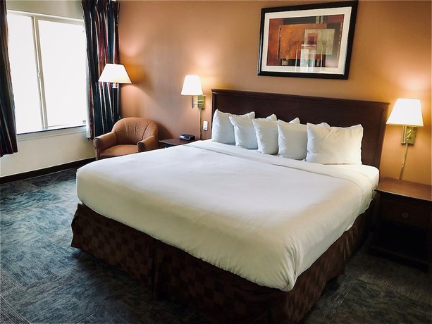 Imagen de la habitación del Hotel Ramada By Wyndham Spokane Valley. Foto 3