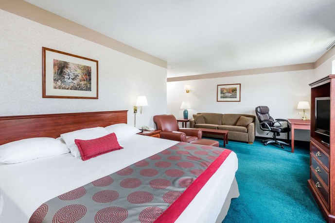 Imagen de la habitación del Hotel Ramada By Wyndham Strasburg Dover. Foto 2