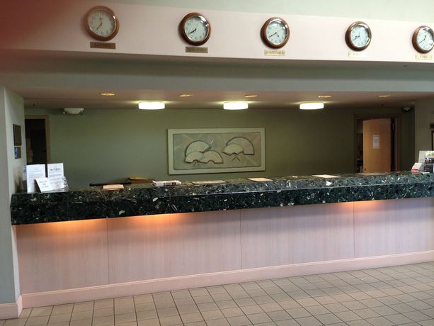 Imagen de los interiores del Hotel Ramada By Wyndham Sunnyvale/silicon Valley. Foto 14