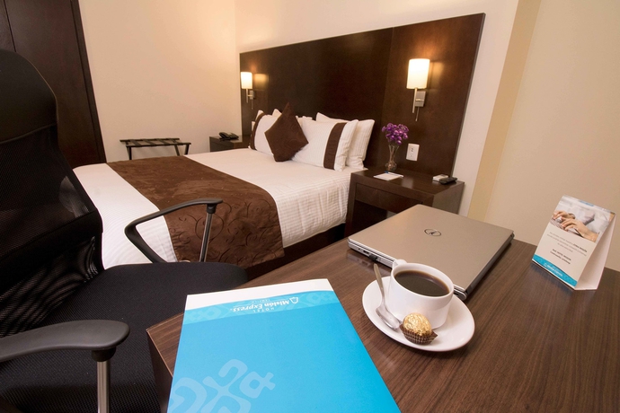 Imagen de la habitación del Hotel Ramada By Wyndham Tampico Centro. Foto 15