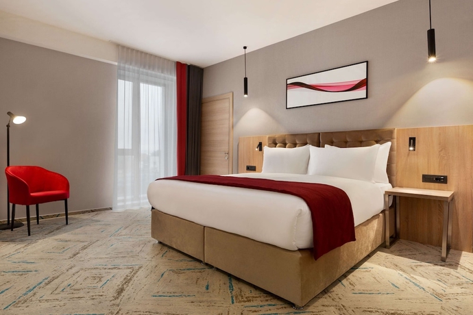 Imagen de la habitación del Hotel Ramada By Wyndham Targu Jiu. Foto 4