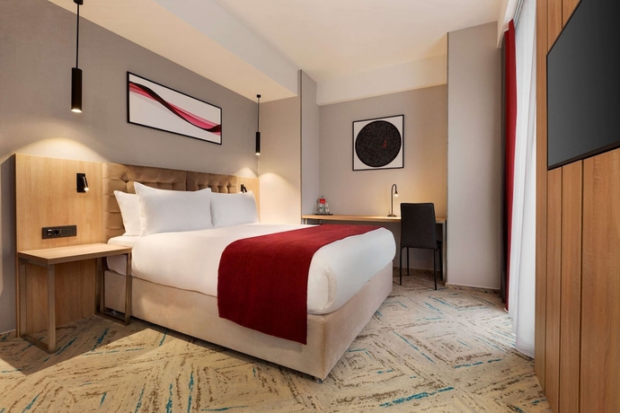 Imagen de la habitación del Hotel Ramada By Wyndham Targu Jiu. Foto 5