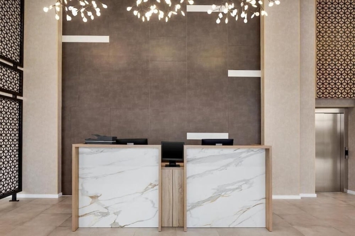 Imagen de los interiores del Hotel Ramada By Wyndham Targu Jiu. Foto 19