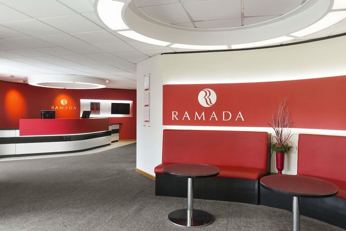 Imagen de los interiores del Hotel Ramada By Wyndham Telford Ironbridge. Foto 13