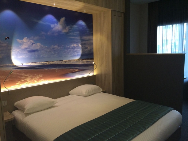 Imagen de la habitación del Hotel Ramada By Wyndham The Hague Scheveningen. Foto 9