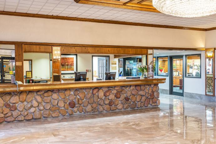 Imagen de los interiores del Hotel Ramada By Wyndham Thunder Bay Airlane. Foto 20