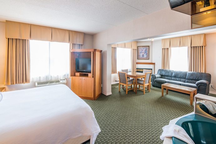 Imagen de la habitación del Hotel Ramada By Wyndham Thunder Bay Airlane. Foto 15