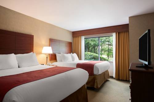 Imagen de la habitación del Hotel Ramada By Wyndham Toms River. Foto 4