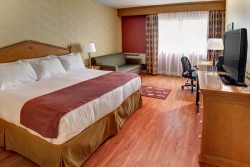 Imagen de la habitación del Hotel Ramada By Wyndham Toms River. Foto 10