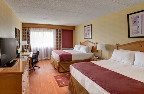 Imagen de la habitación del Hotel Ramada By Wyndham Toms River. Foto 11