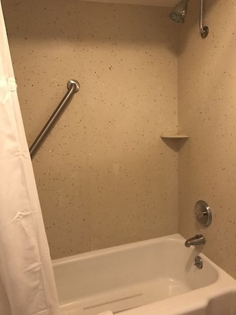 Imagen de la habitación del Hotel Ramada By Wyndham Torrance. Foto 11