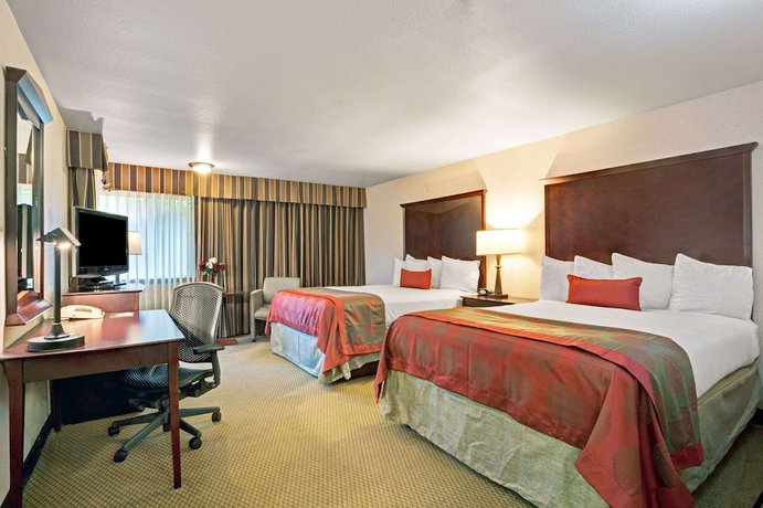 Imagen de la habitación del Hotel Ramada By Wyndham Tukwila Southcenter. Foto 6