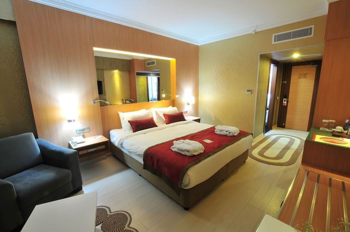 Imagen de la habitación del Hotel Ramada By Wyndham Usak. Foto 17