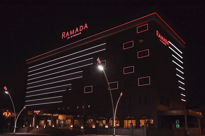 Imagen general del Hotel Ramada By Wyndham Usak. Foto 1