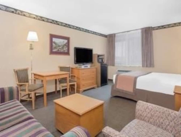 Imagen de la habitación del Hotel Ramada By Wyndham Waupaca. Foto 3