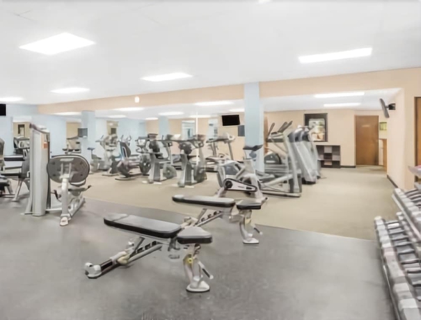 Imagen de los interiores del Hotel Ramada By Wyndham Waupaca. Foto 15