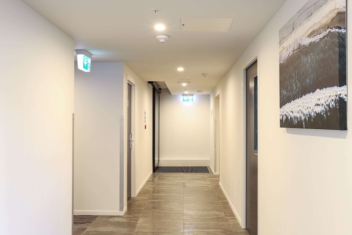 Imagen de los interiores del Hotel Ramada By Wyndham Wellington Taranaki Street. Foto 17