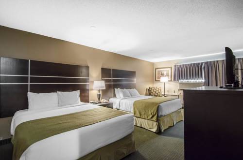 Imagen de la habitación del Hotel Ramada By Wyndham Whitecourt. Foto 2