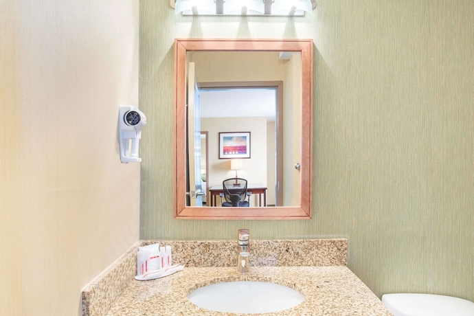 Imagen de la habitación del Hotel Ramada By Wyndham Williams Lake. Foto 4