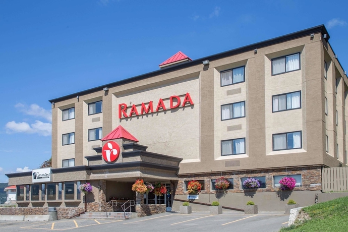 Imagen general del Hotel Ramada By Wyndham Williams Lake. Foto 1