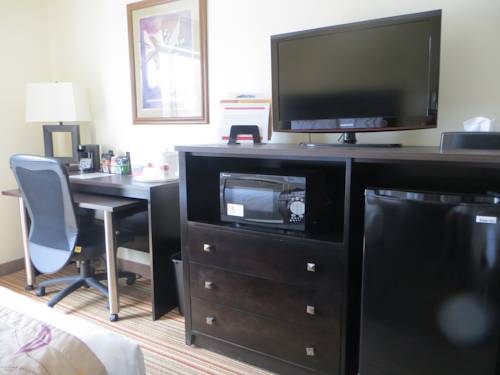 Imagen de la habitación del Hotel Ramada By Wyndham Wisconsin Dells. Foto 4