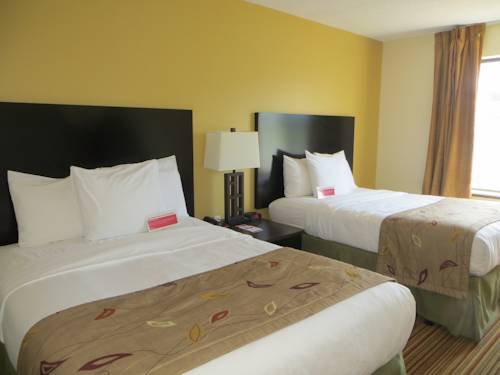 Imagen de la habitación del Hotel Ramada By Wyndham Wisconsin Dells. Foto 13