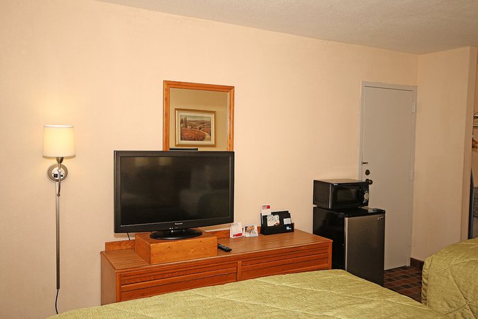 Imagen de la habitación del Hotel Ramada By Wyndham Wytheville. Foto 5