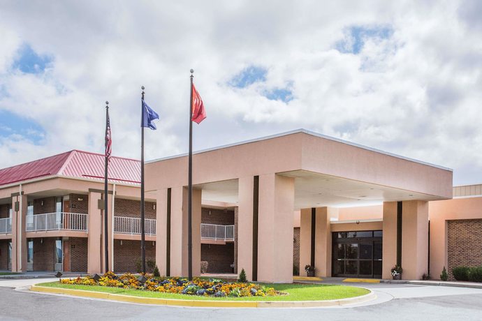 Imagen general del Hotel Ramada By Wyndham Wytheville. Foto 1