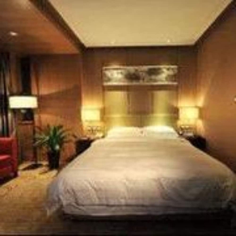 Imagen de la habitación del Hotel Ramada By Wyndham Xian Bell Tower. Foto 12