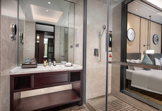 Imagen de la habitación del Hotel Ramada By Wyndham Xianning Xishan Mountain. Foto 7