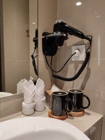 Imagen de la habitación del Hotel Ramada By Wyndham Yogyakarta. Foto 6