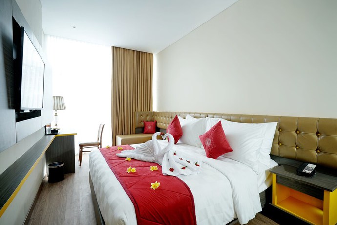Imagen de la habitación del Hotel Ramada By Wyndham Yogyakarta. Foto 12