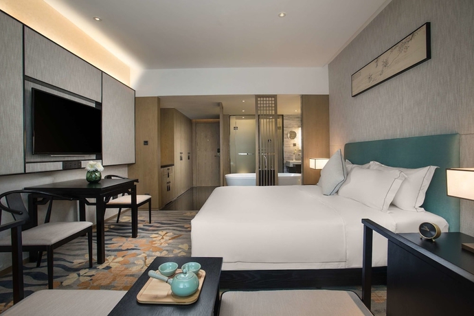 Imagen de la habitación del Hotel Ramada By Wyndham Zhenjiang City Center. Foto 6