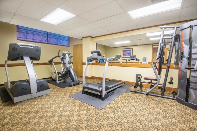 Imagen de los interiores del Hotel Ramada Downtown Denver. Foto 13