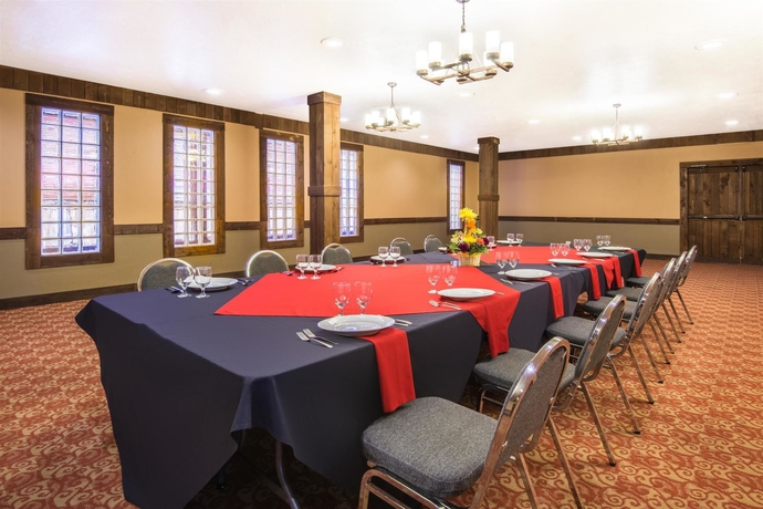 Imagen de los interiores del Hotel Ramada Downtown Denver. Foto 15