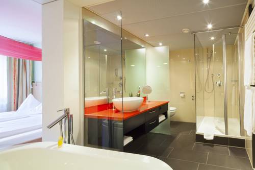 Imagen de la habitación del Hotel Ramada Du Parc Baden. Foto 16