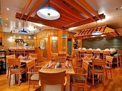 Imagen de los interiores del Hotel Ramada Dubai. Foto 6