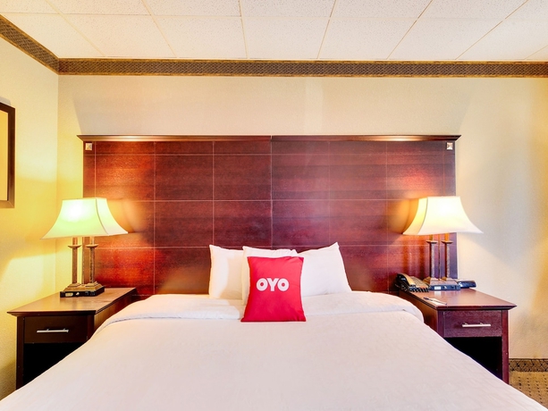 Imagen de la habitación del Hotel Ramada East Hanover. Foto 9