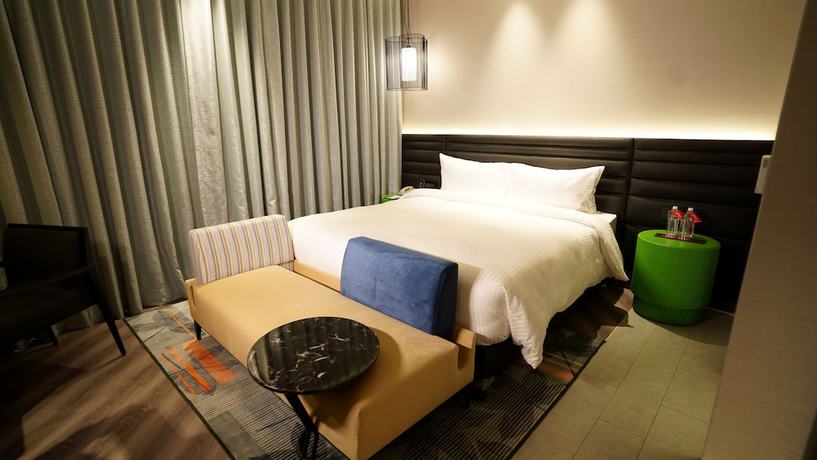 Imagen de la habitación del Hotel Ramada Encore By Wyndham Bareilly Civil Lines. Foto 3