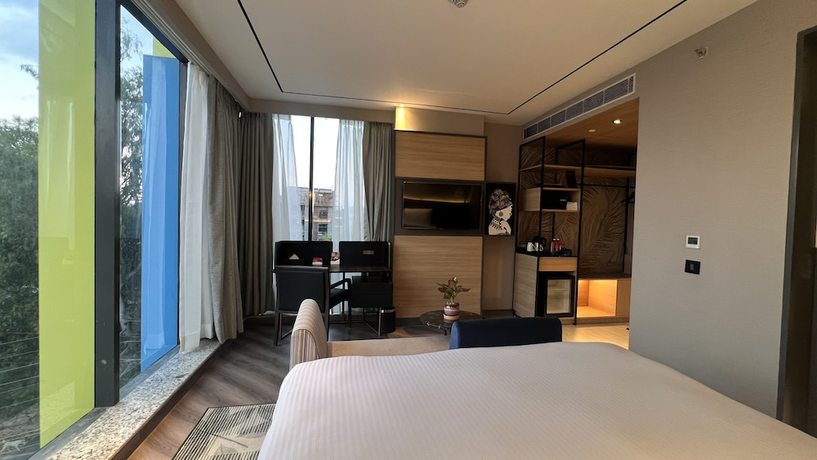 Imagen de la habitación del Hotel Ramada Encore By Wyndham Bareilly Civil Lines. Foto 4