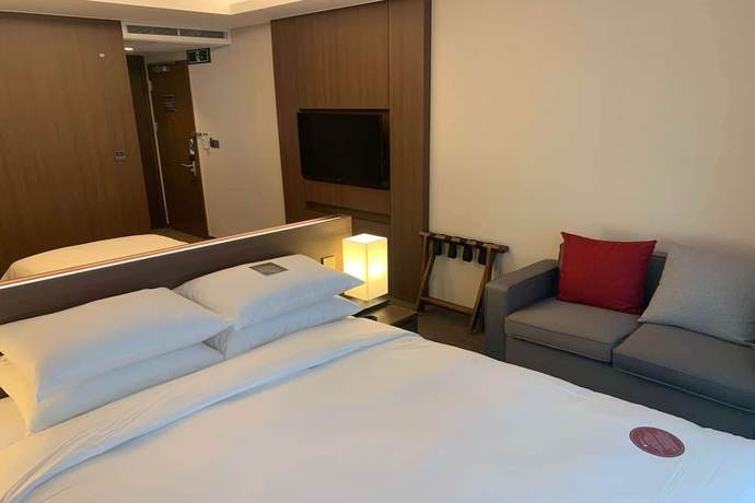 Imagen de la habitación del Hotel Ramada Encore By Wyndham Busan Station. Foto 14