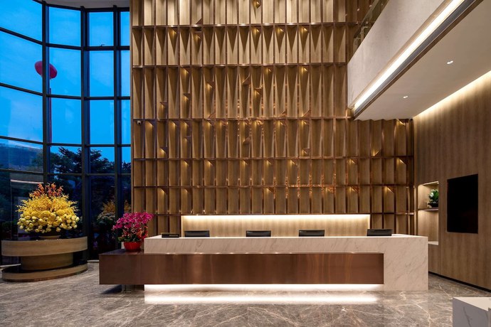 Imagen de los interiores del Hotel Ramada Encore By Wyndham Dongguan East. Foto 11