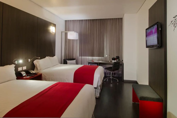 Imagen de la habitación del Hotel Ramada Encore By Wyndham Guadalajara Sur. Foto 11