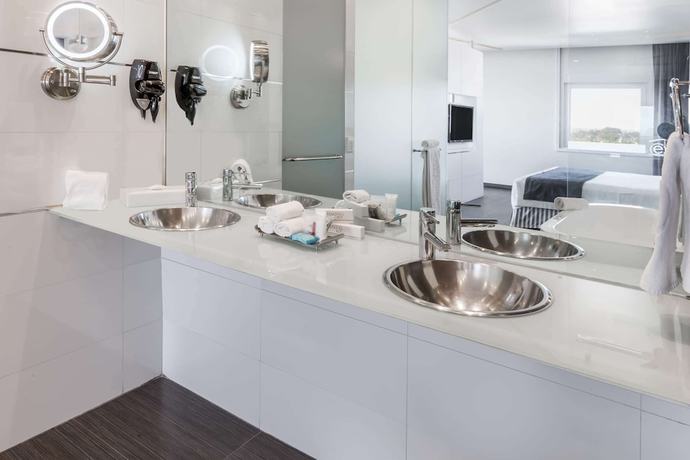 Imagen de la habitación del Hotel Ramada Encore By Wyndham Guadalajara Sur. Foto 18