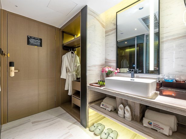 Imagen de la habitación del Hotel Ramada Encore By Wyndham Guangzhou Jiangnanxi. Foto 12