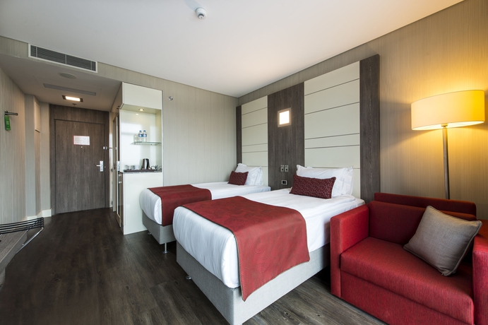 Imagen de la habitación del Hotel Ramada Encore By Wyndham Istanbul Bayrampasa. Foto 11