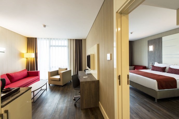 Imagen de la habitación del Hotel Ramada Encore By Wyndham Istanbul Bayrampasa. Foto 12