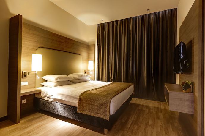 Imagen de la habitación del Hotel Ramada Encore By Wyndham Kyiv. Foto 11